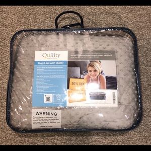 NIB Quility 25 lbs Queen size Weighted Blanket